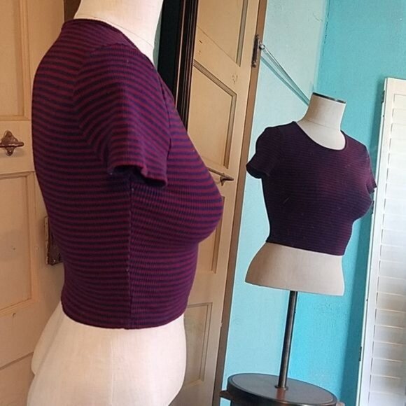 Forever 21 Shirt Crop Top Navy Maroon Strip Jr Juniors Extra Small WOMEN'S - Picture 6 of 9